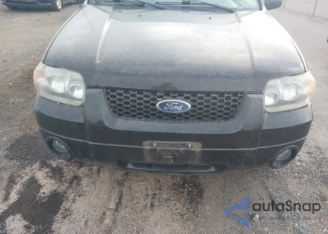 2005 Ford Escape Limited из США, поврежденный, VIN 1FMCU94135KD13222